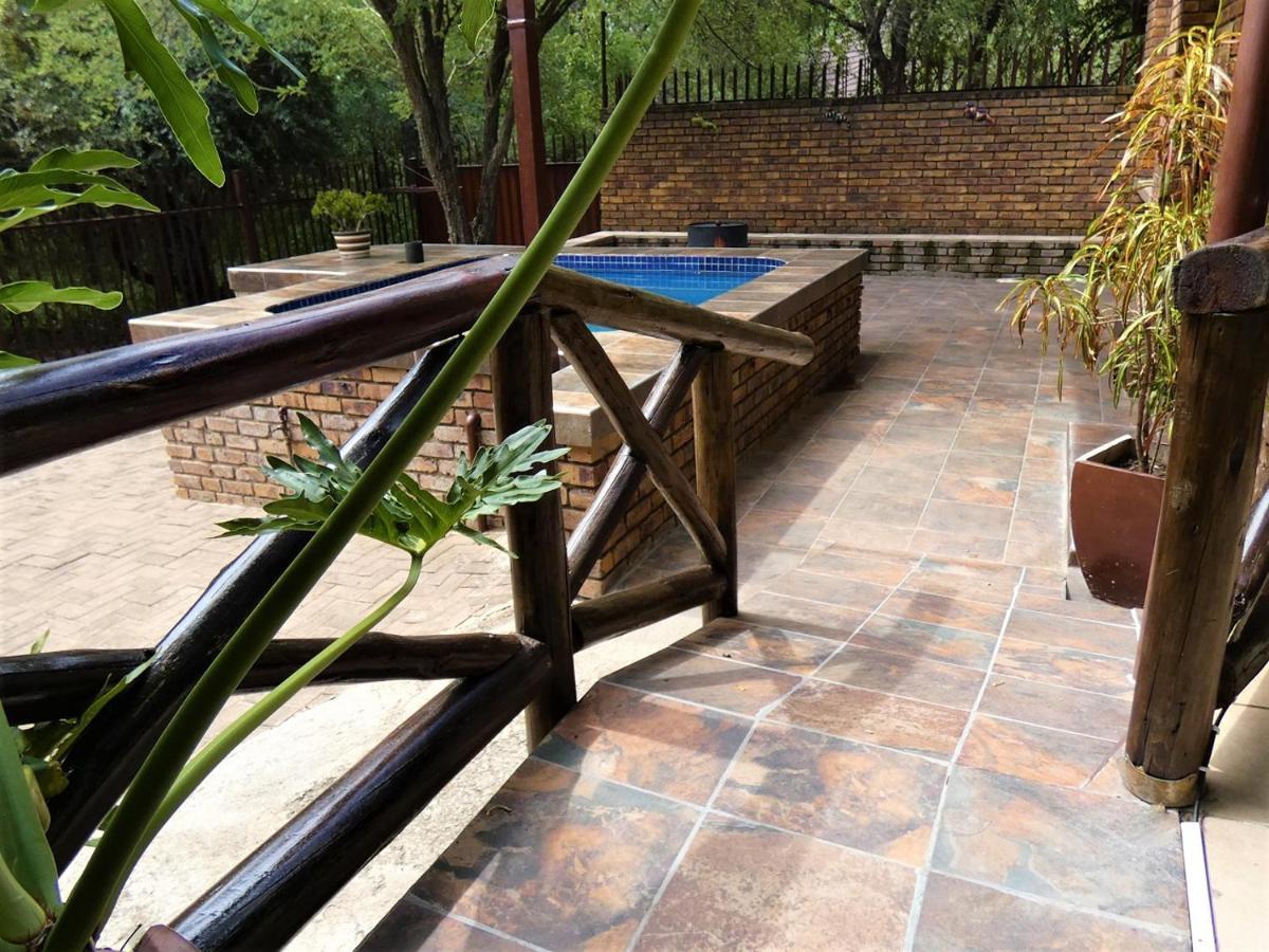 Weltevrede Lodge - Self Catering Houses Marloth Park Exterior photo