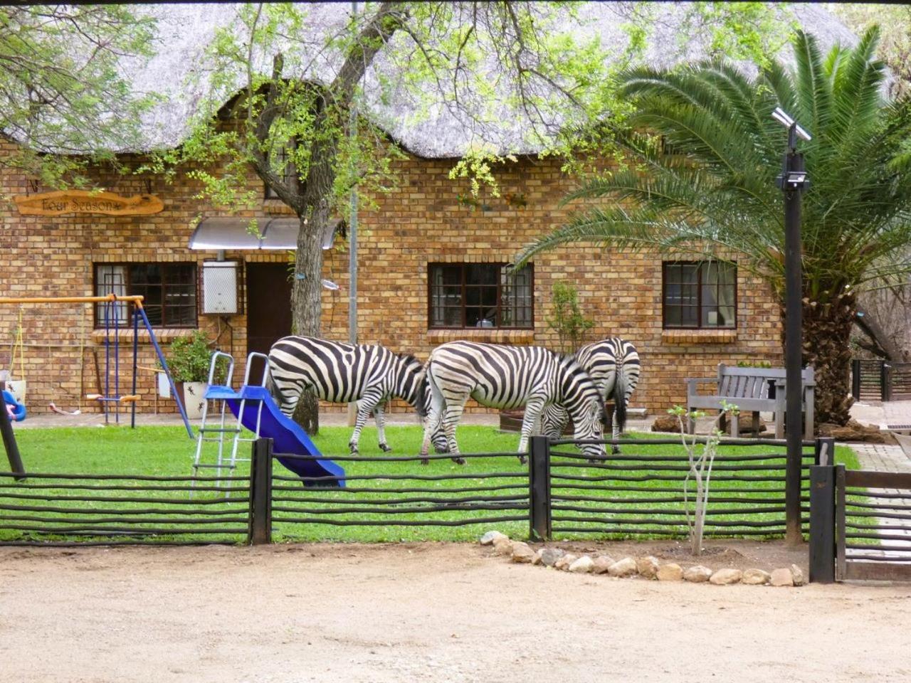 Weltevrede Lodge - Self Catering Houses Marloth Park Exterior photo