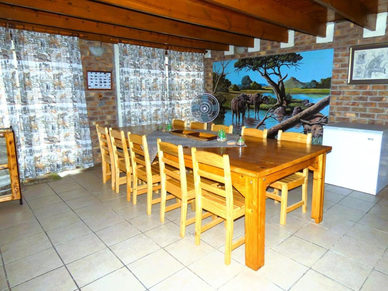Weltevrede Lodge - Self Catering Houses Marloth Park Room photo