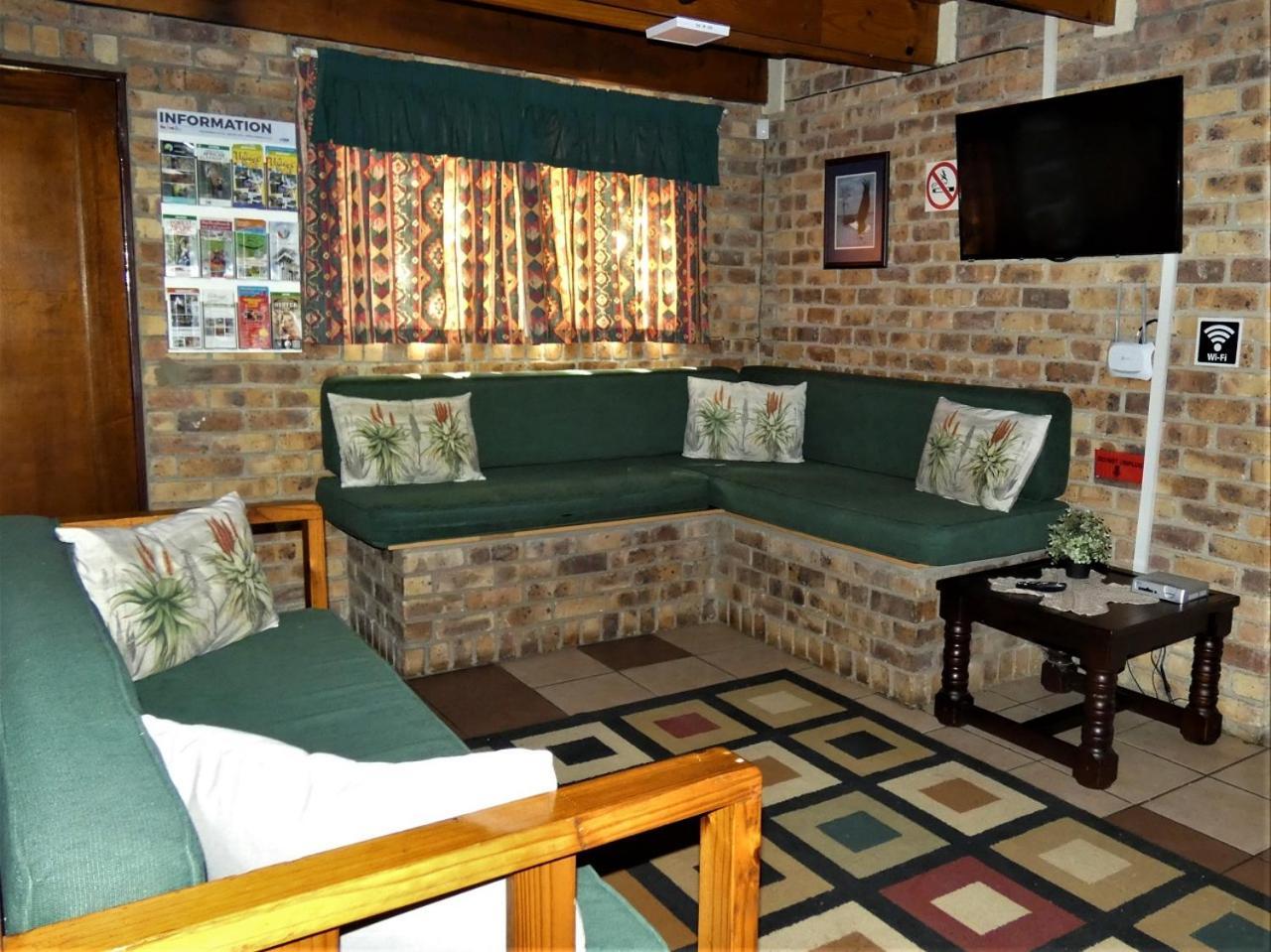 Weltevrede Lodge - Self Catering Houses Marloth Park Room photo